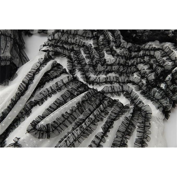 Robe à volants rayée en dentelle superposée pour femme