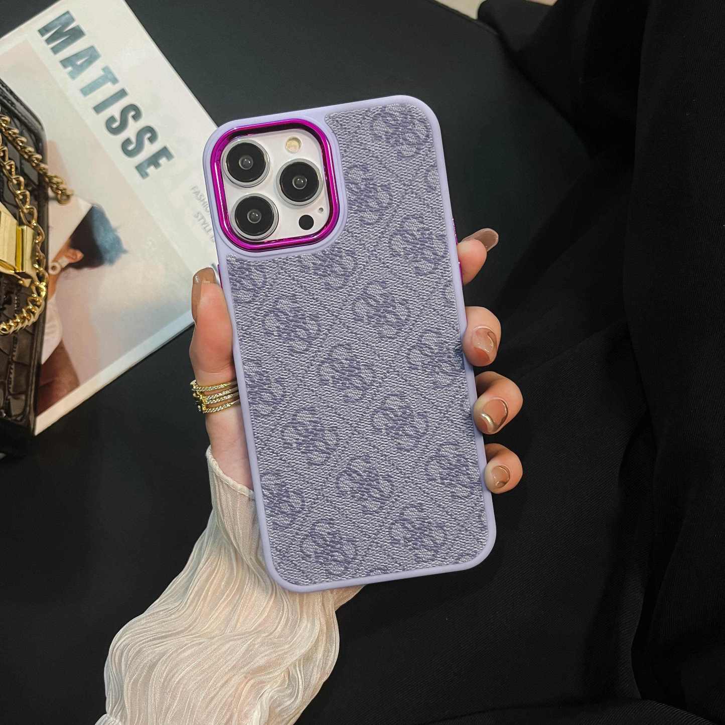 purple-guess-iphone-case-md231025-2876
