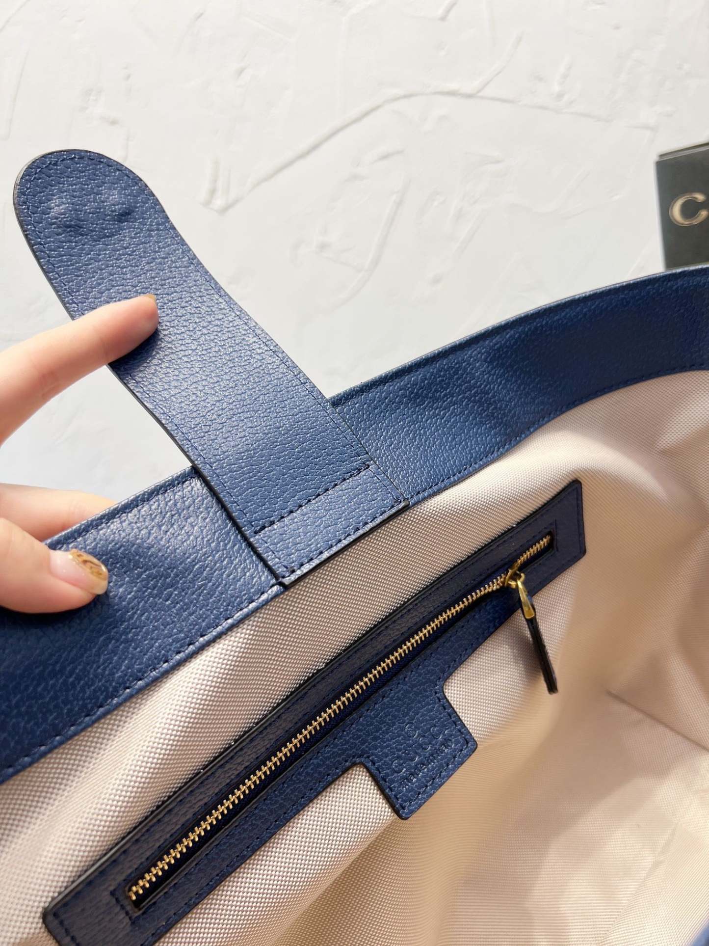 gc479-ophidia-gg-medium-tote-15-quot-w-x-11-quot-h-x-5-5-quot-d-6853