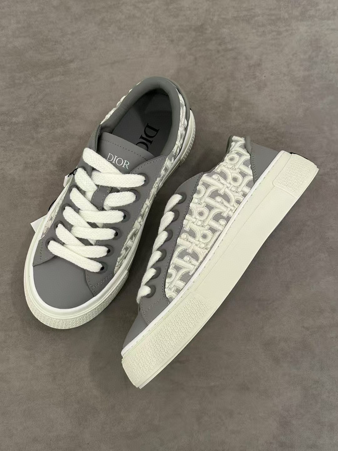 dior-b33-sneaker-dior1332-2468