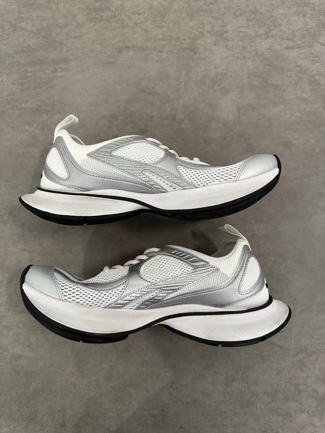 balenciaga-sneaker-blnc1196-6907