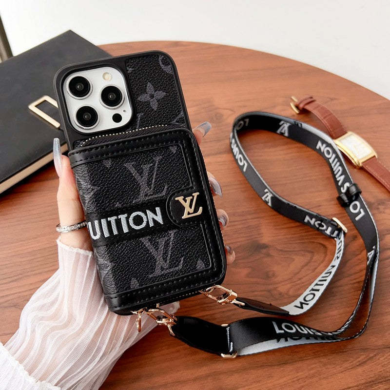 lou-gg-card-holder-chain-iphone-case-355