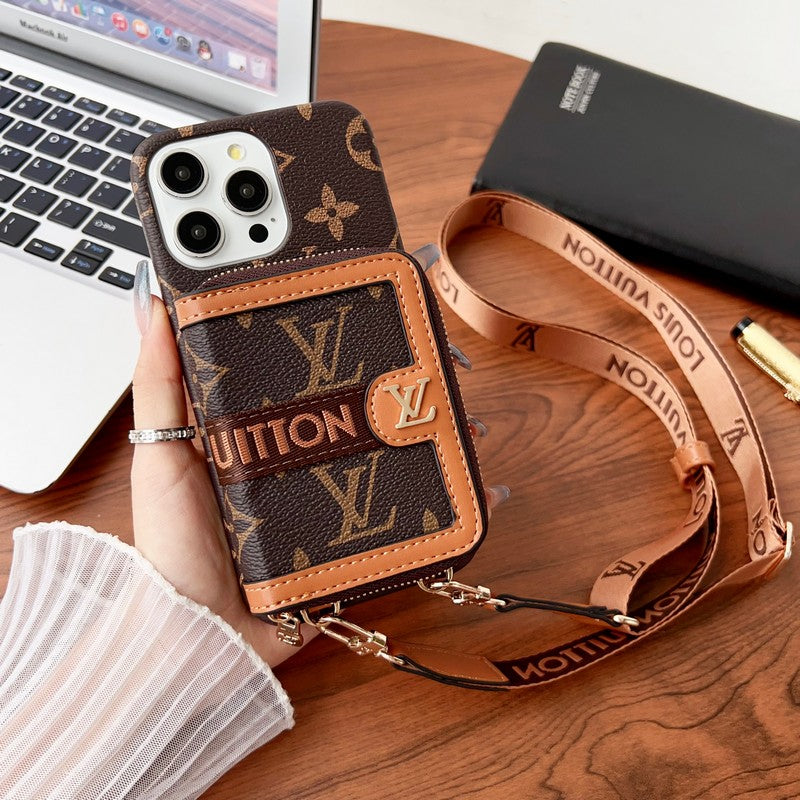 lou-gg-card-holder-chain-iphone-case-7785