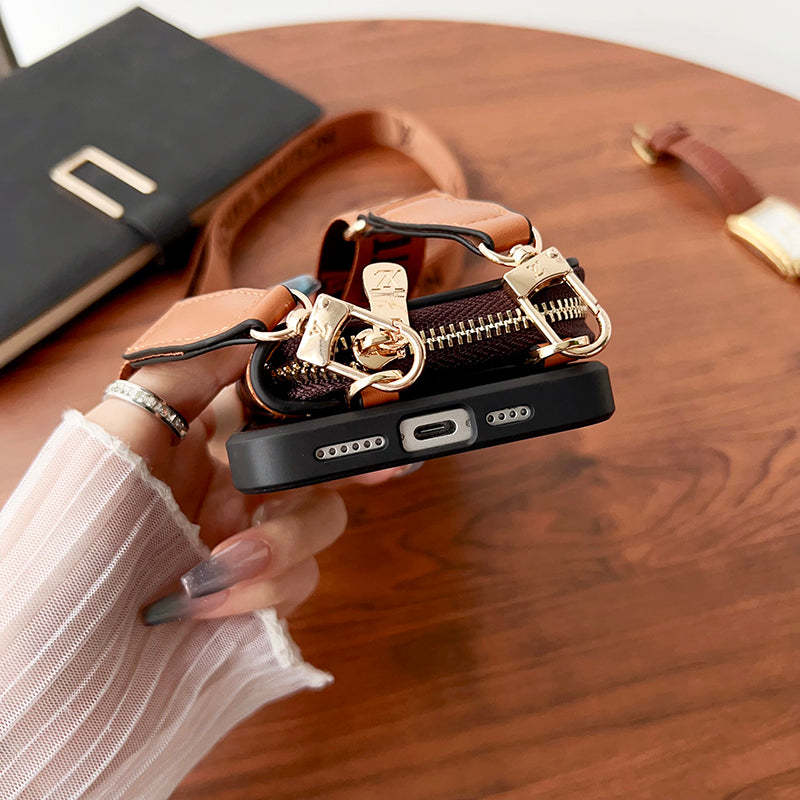 lou-gg-card-holder-chain-iphone-case-355