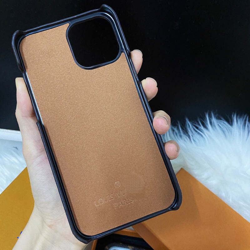 lou-wristband-iphone-case-784