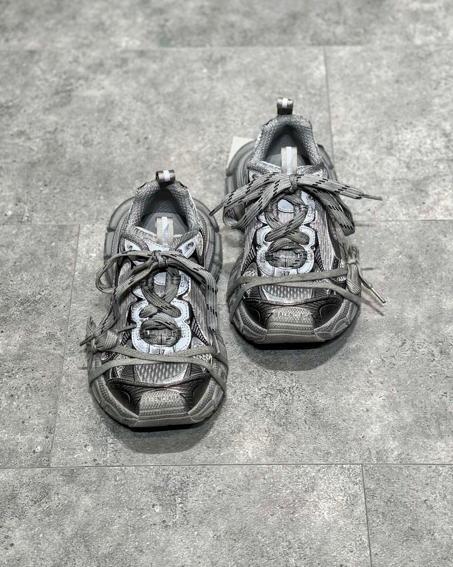 3xl-sneaker-blnc1170-4444