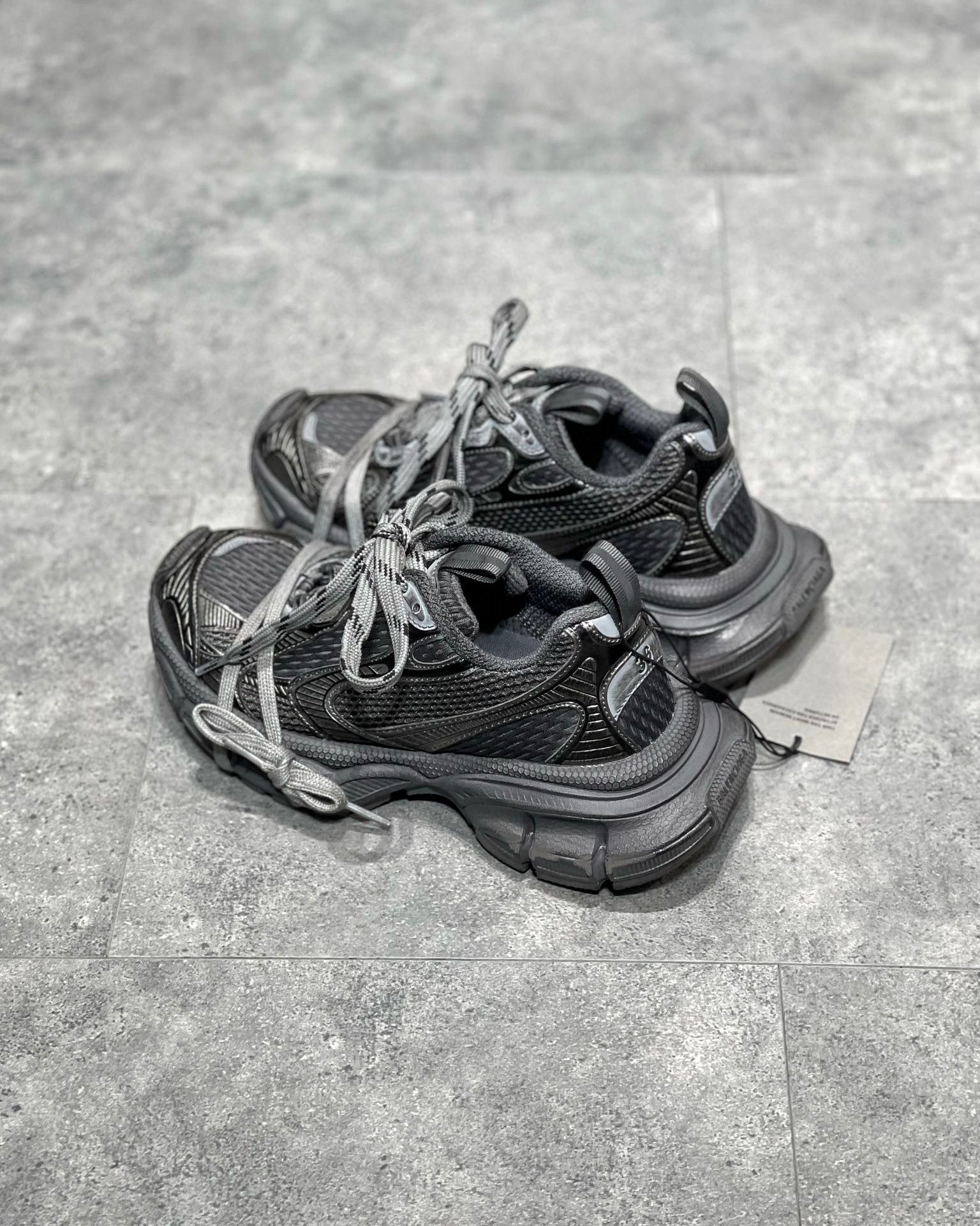 3xl-sneaker-blnc1166-2645