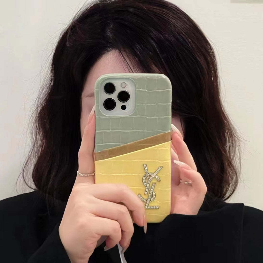 luxurious-iphone-cases-2426