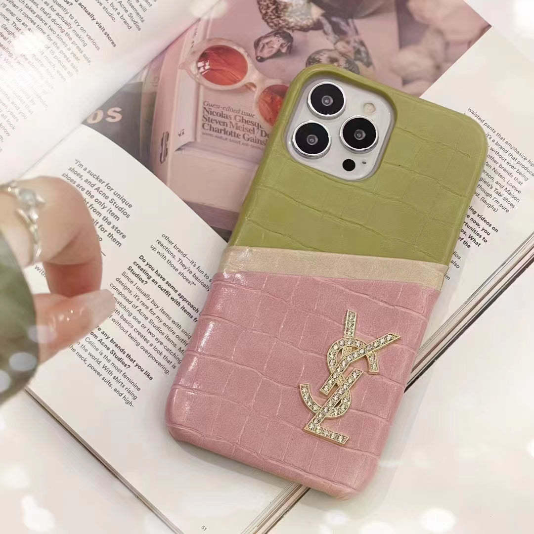 luxurious-iphone-cases-2426