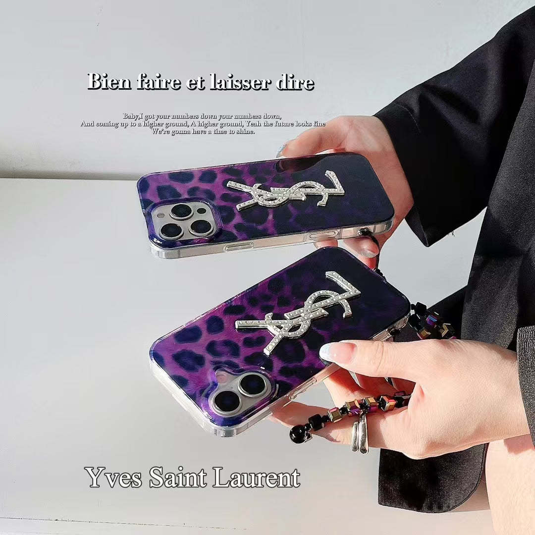 luxurious-iphone-case-7434