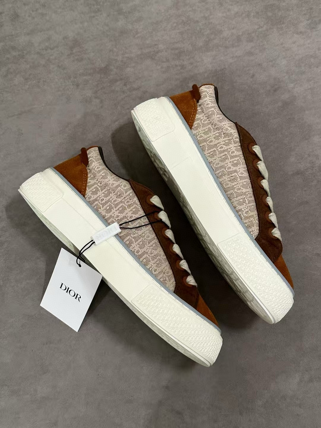 dior-b33-sneaker-dior1327-450