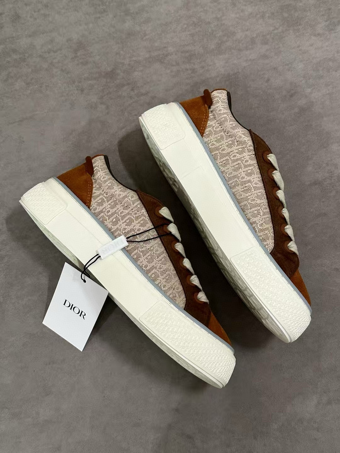 dior-b33-sneaker-dior1327-450