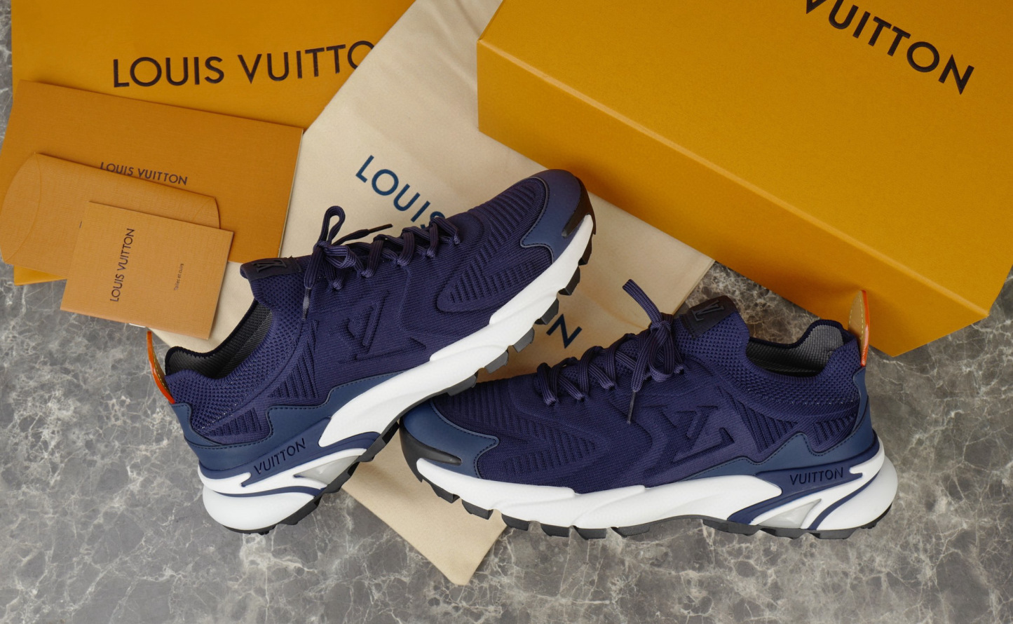 louis-vuitton-sneaker-lsvt1513-6732