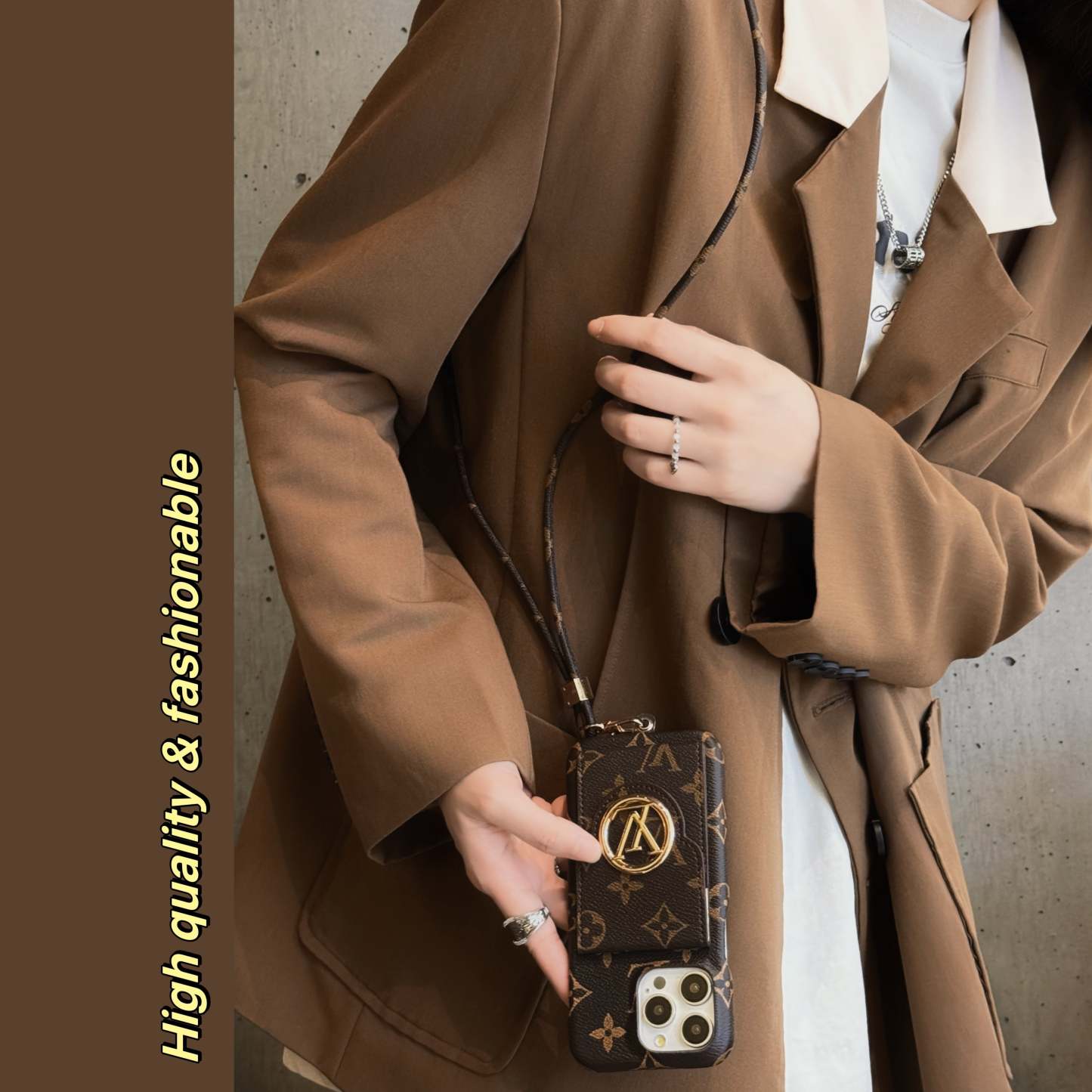 lou-card-holder-chain-iphone-case-2544