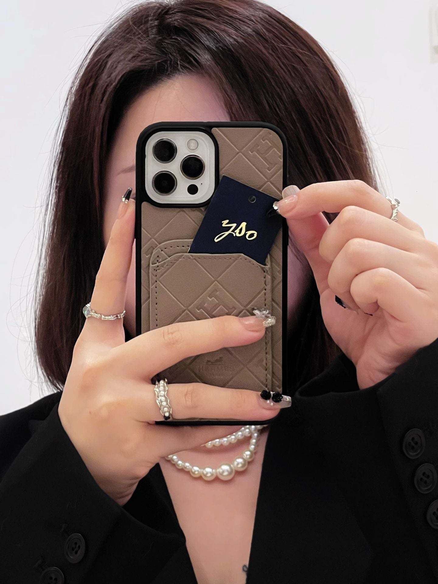 h-leather-card-holder-iphone-case-3277