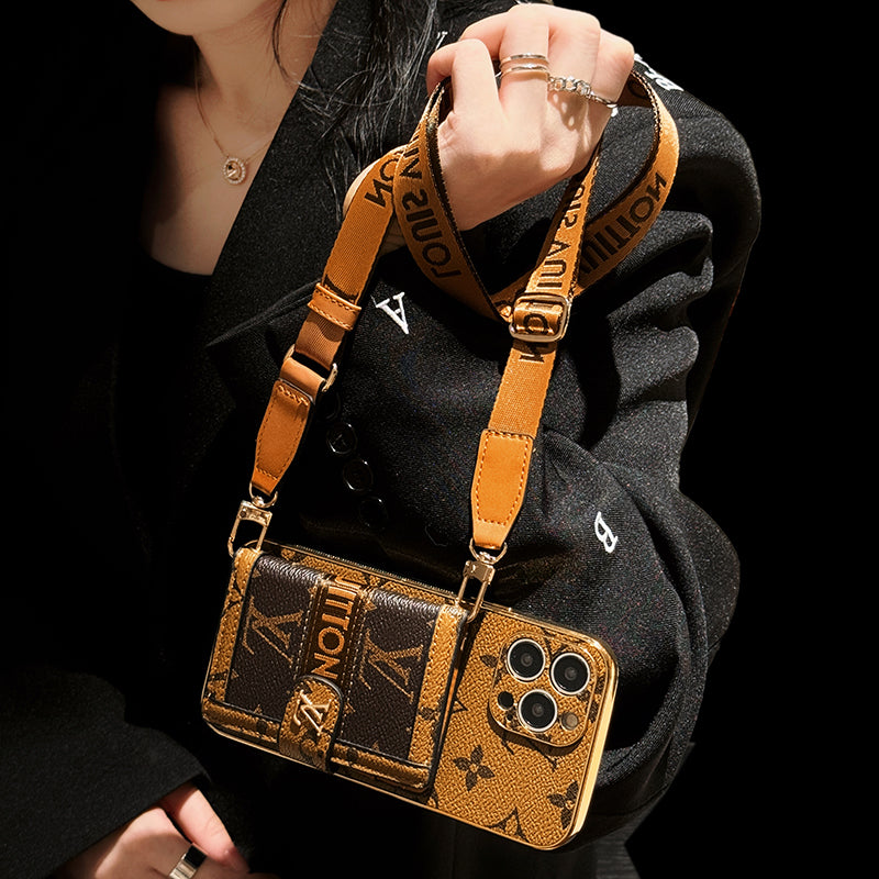 lou-chain-iphone-case-6296