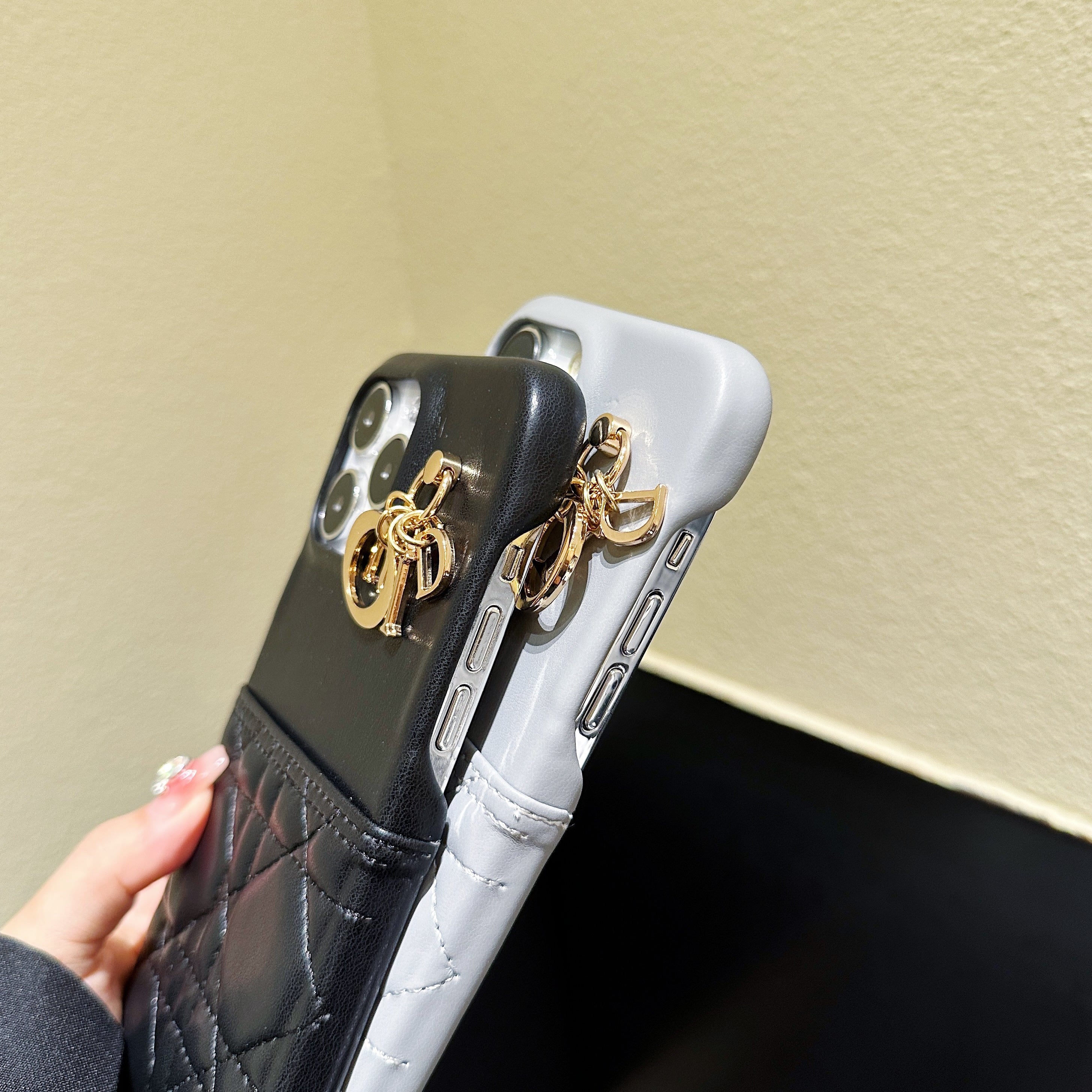 cd-leather-iphone-case-3519