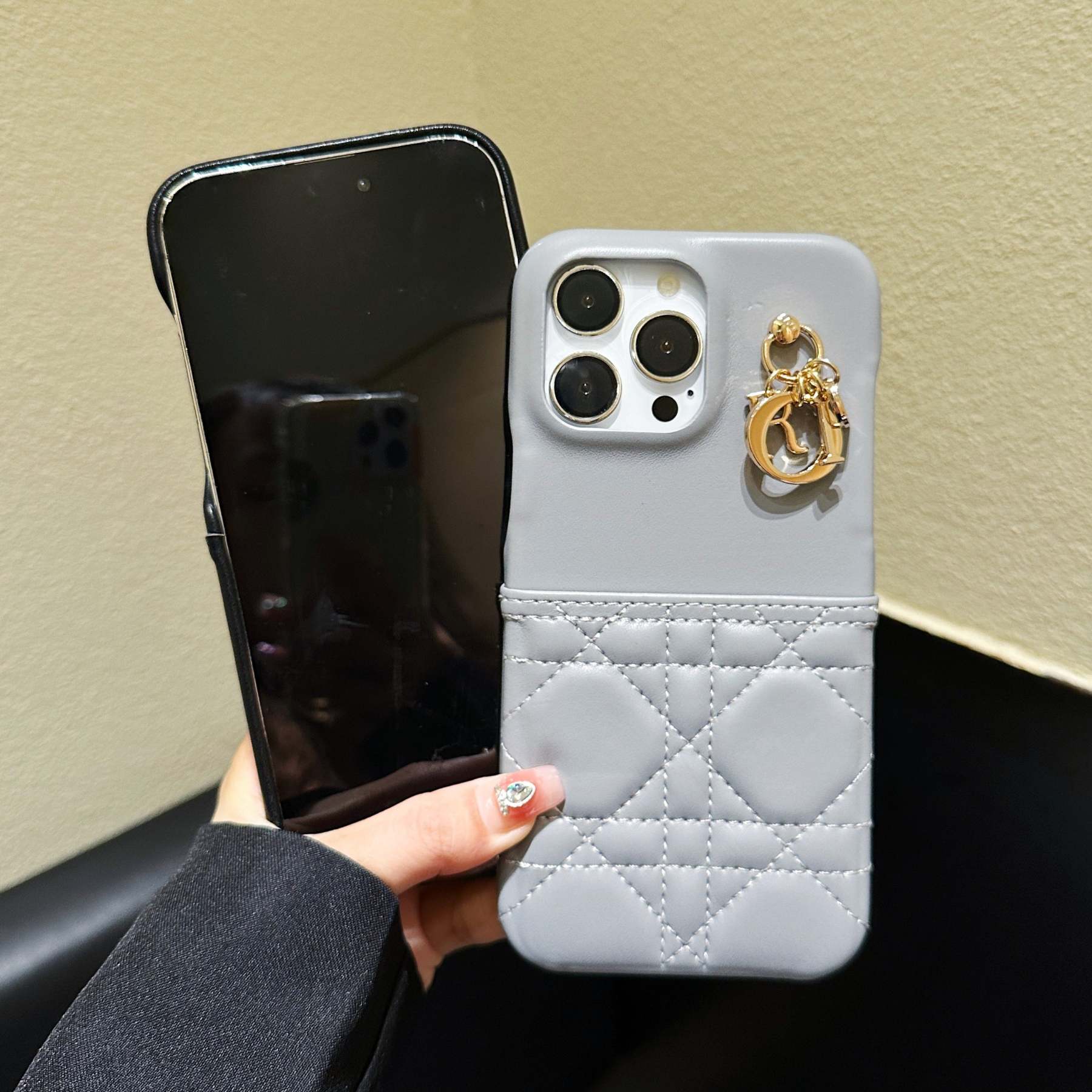 cd-leather-iphone-case-3519