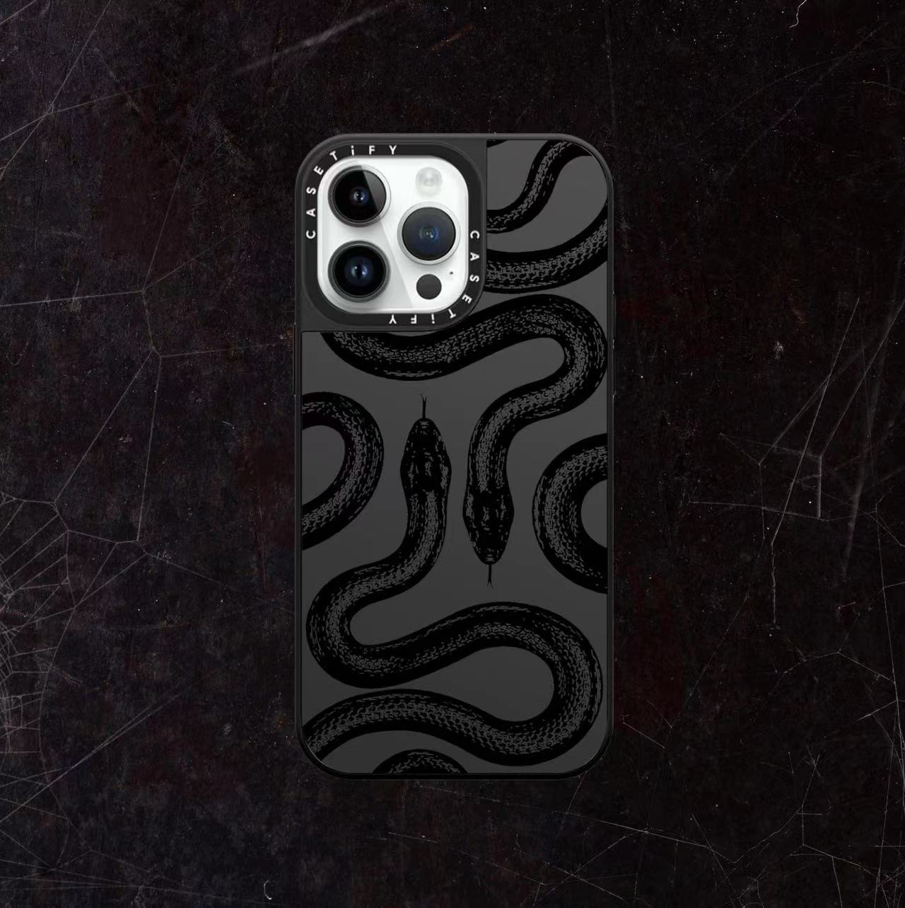 black-kingsnake-iphone-case-1622