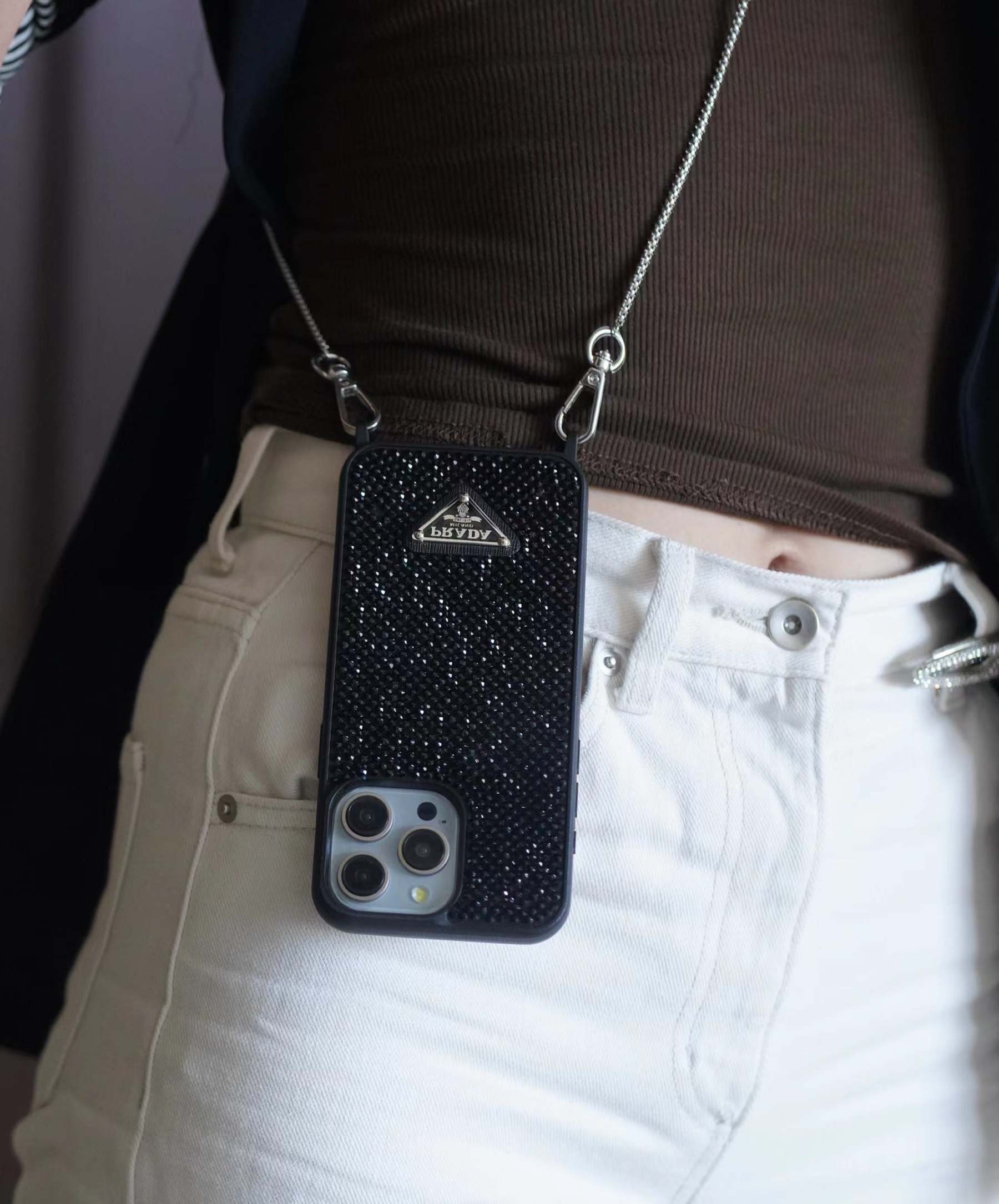pra-diamond-crossbody-iphone-case-7891