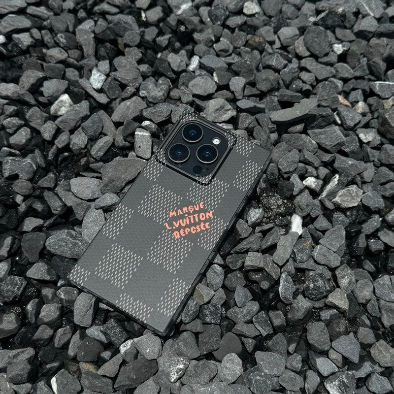 lou-black-white-sqaure-iphone-case-2734