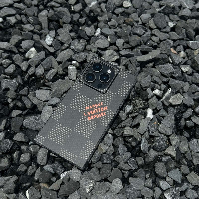 lou-black-white-sqaure-iphone-case-2734