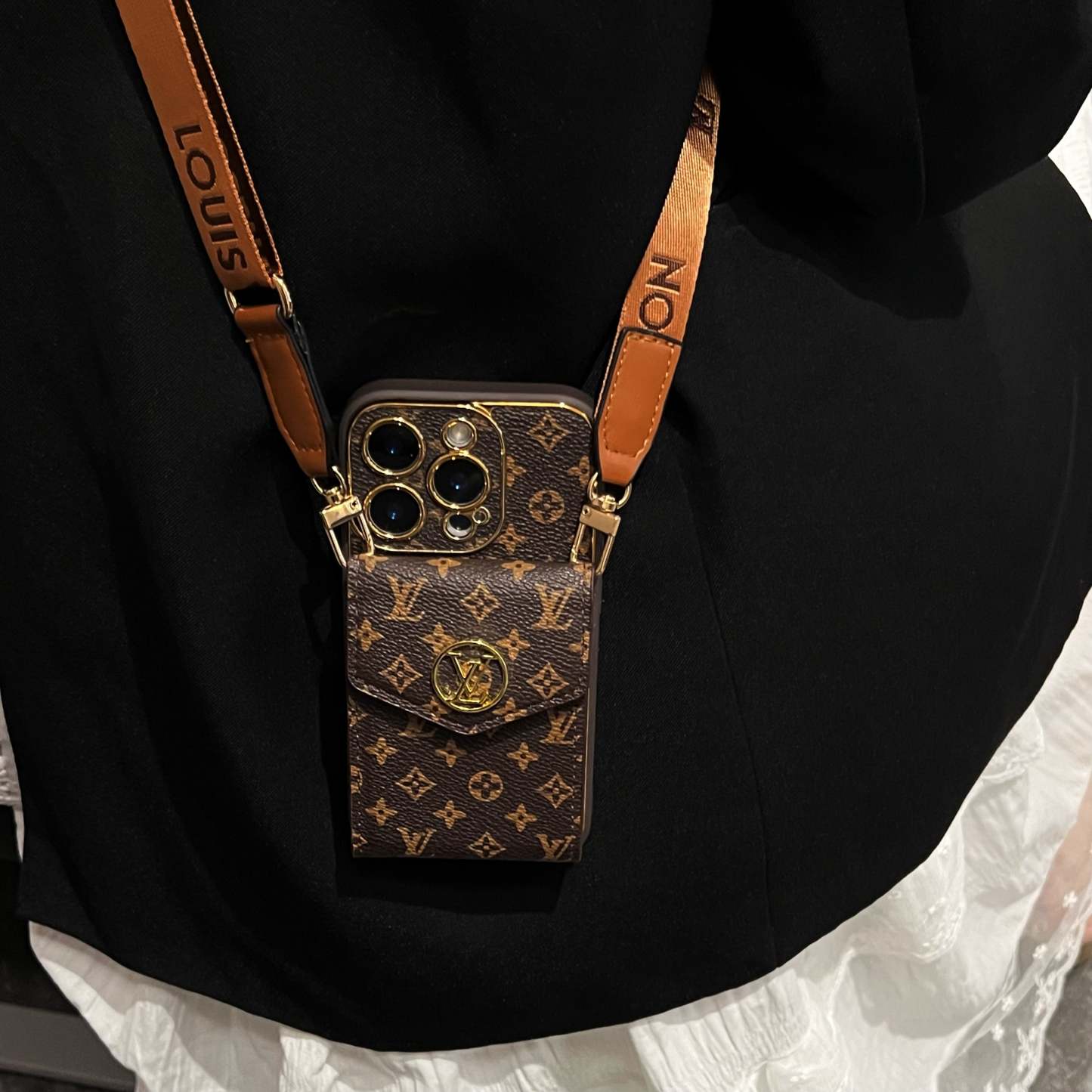 lou-classic-leather-iphone-case-with-card-wallet-and-strap-7384