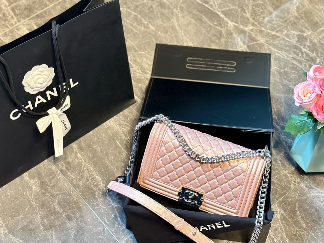 cc-new-arrival-leboy-caviar-leather-size-25-cm-2780