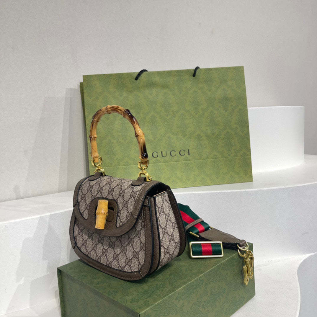 gc379-8-3x5-9x2-8inch-1962