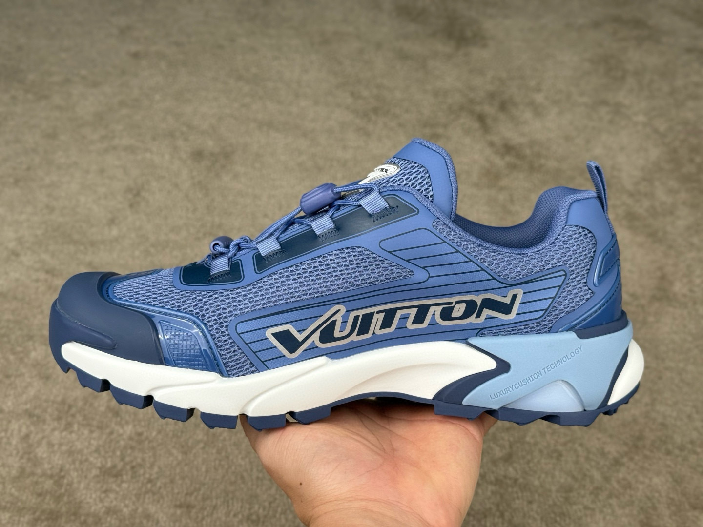 louis-vuitton-sneaker-lsvt1506-5560