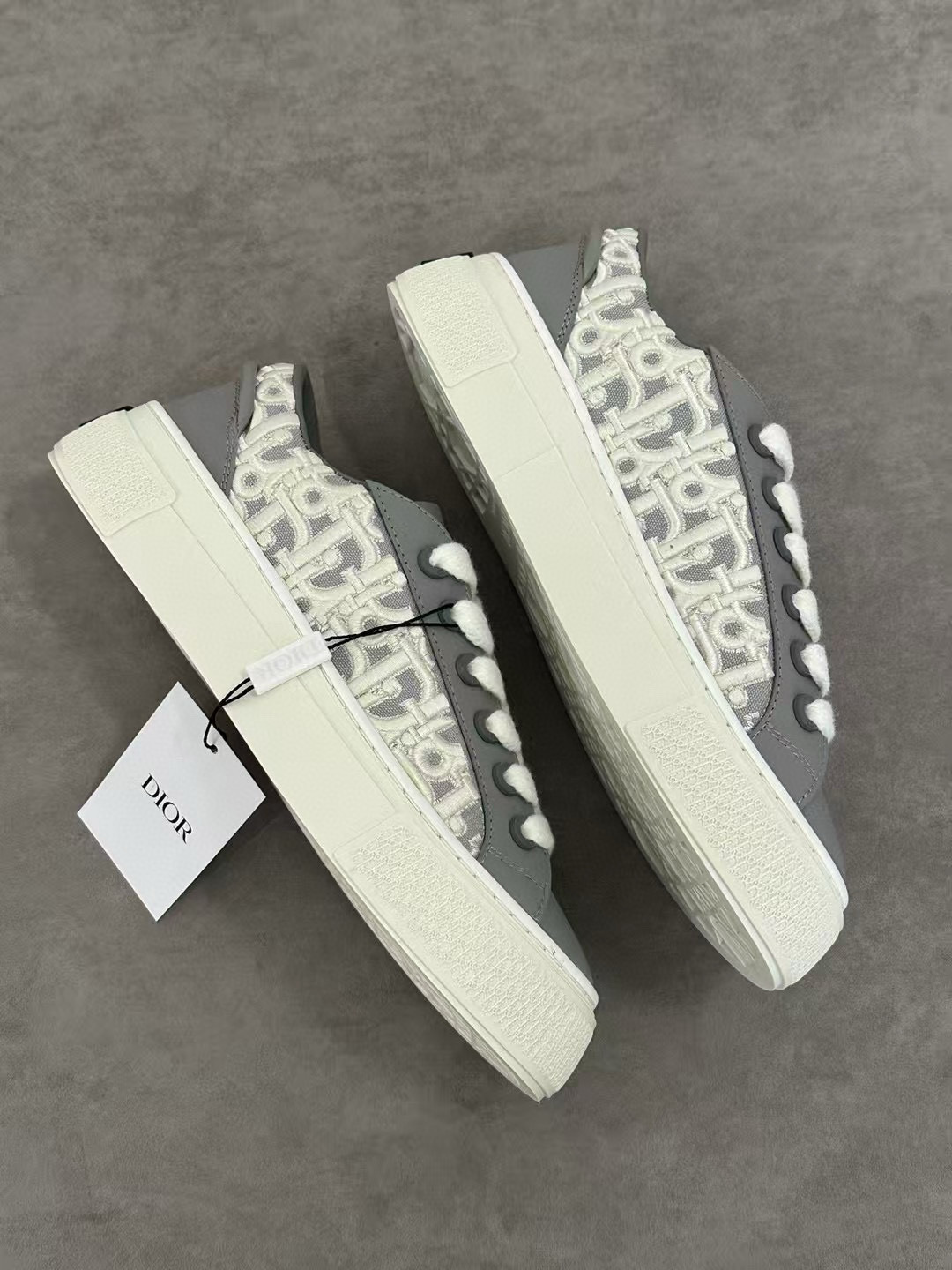 dior-b33-sneaker-dior1332-2468