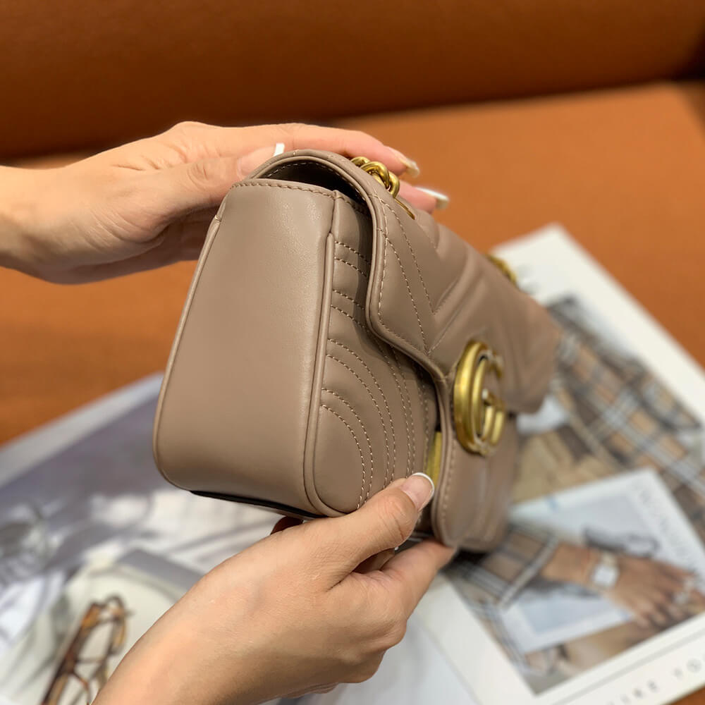 GG Marmont small shoulder bag