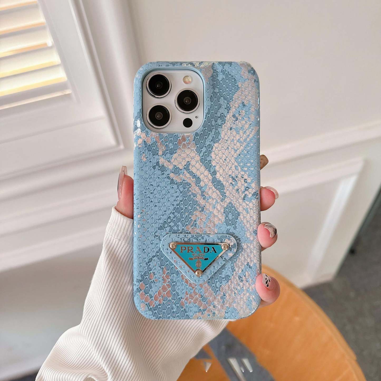 pra-gradient-color-iphone-case-678