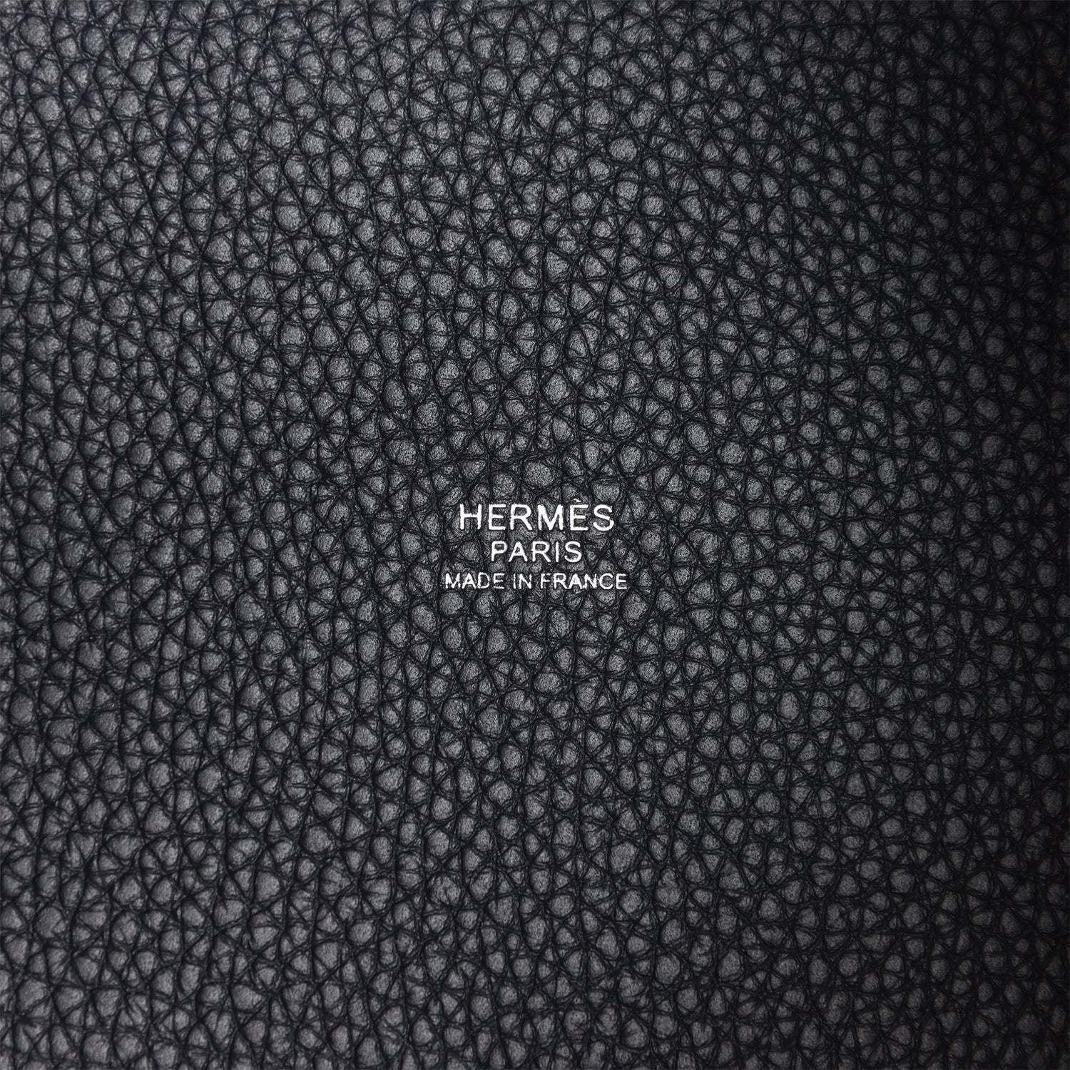 H Picotin Lock 18 Caban Clemence Palladium Hardware