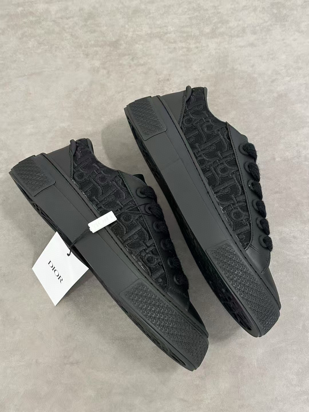 dior-b33-sneaker-dior1331-8243