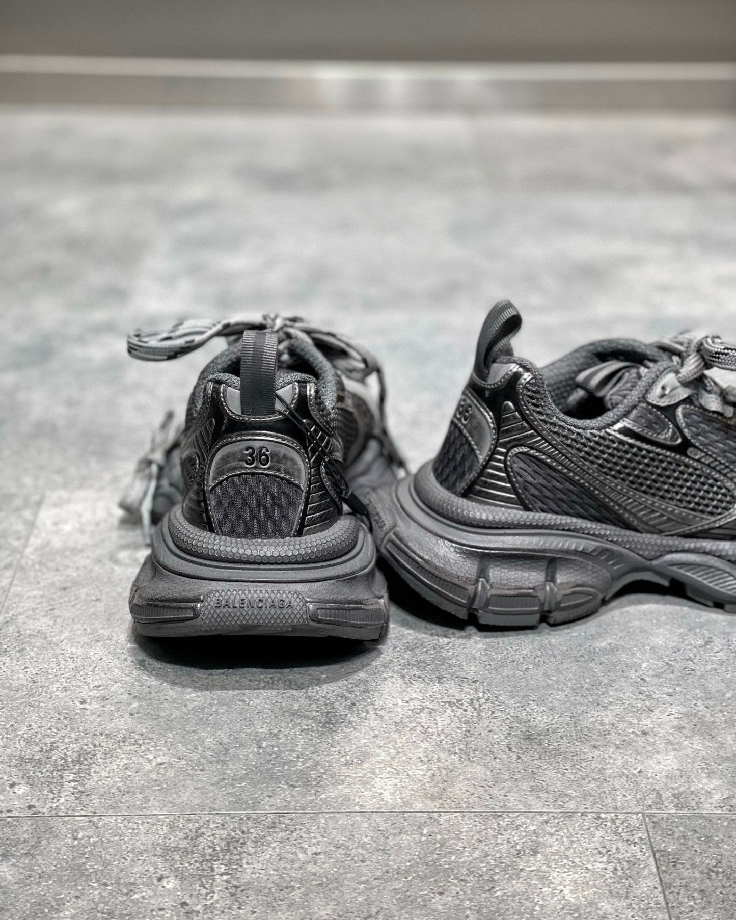 3xl-sneaker-blnc1166-2645