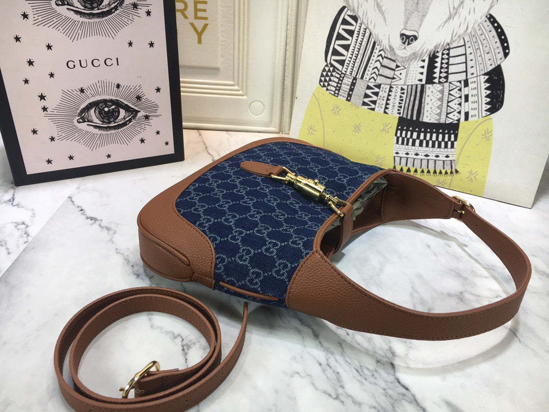 GC312  11x7.5x1.8inch