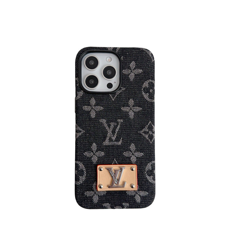 luxury-style-crossbody-magnetic-card-holder-iphone-case-5422