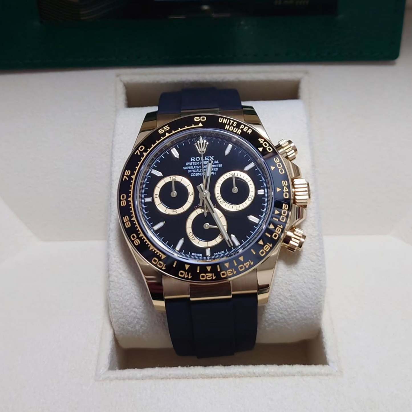 Rolex Cosmograph Daytona 40mm, 18k Yellow Gold, Ref# 126518ln-0008