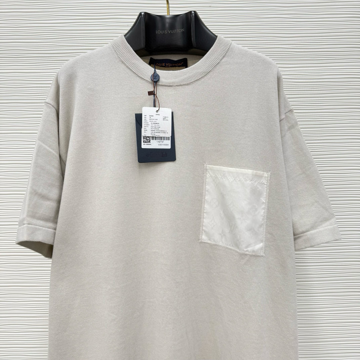 louis-vuitton-t-shirt-tshp3496-8561