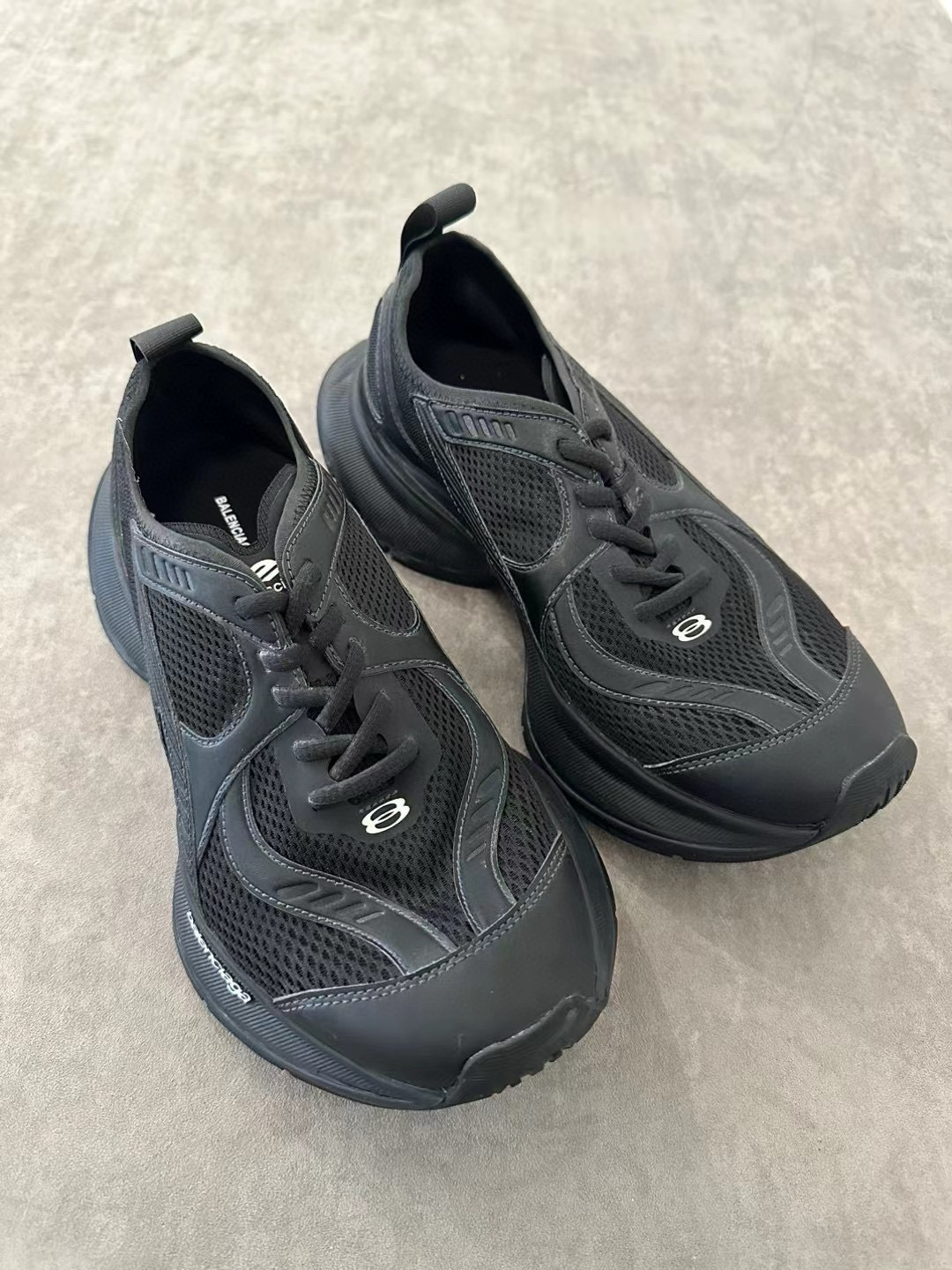 balenciaga-sneaker-blnc1195-2820