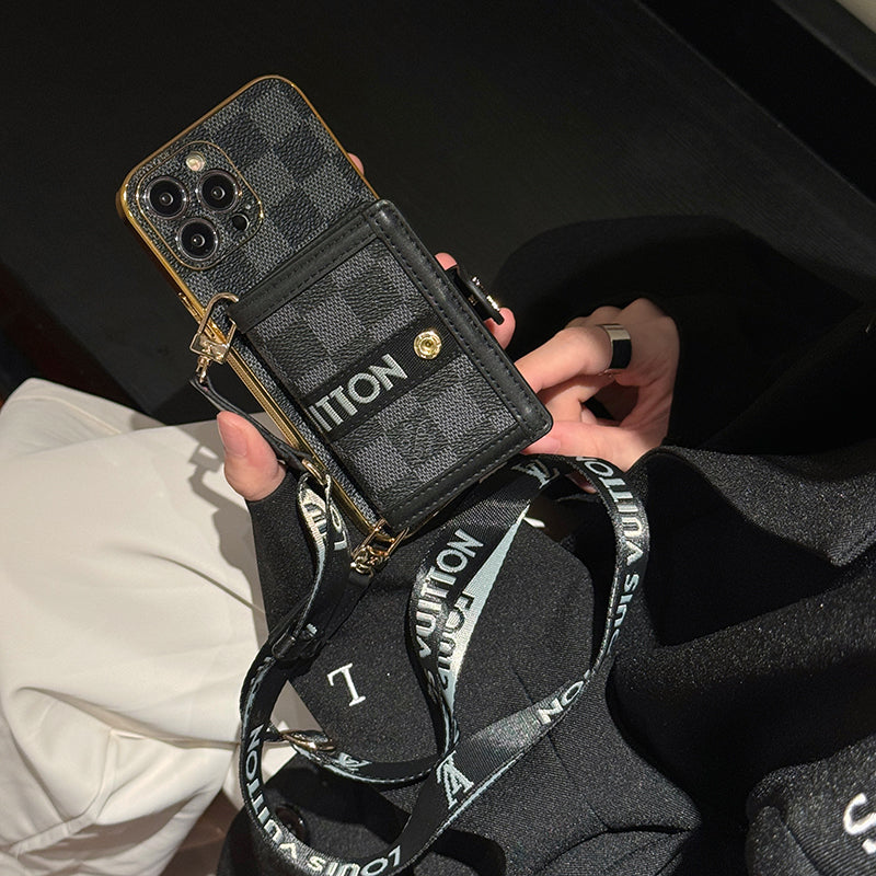 lou-chain-iphone-case-6296