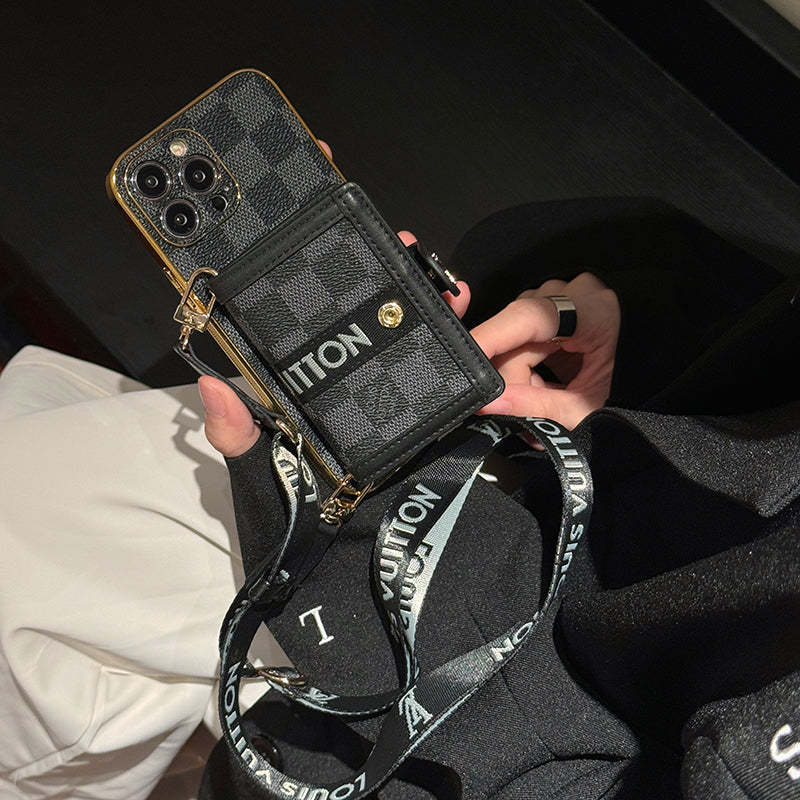 lou-chain-iphone-case-6296