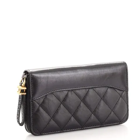 CC Gabrielle Zip Around Wallet Quilted Aged Calfskin Small