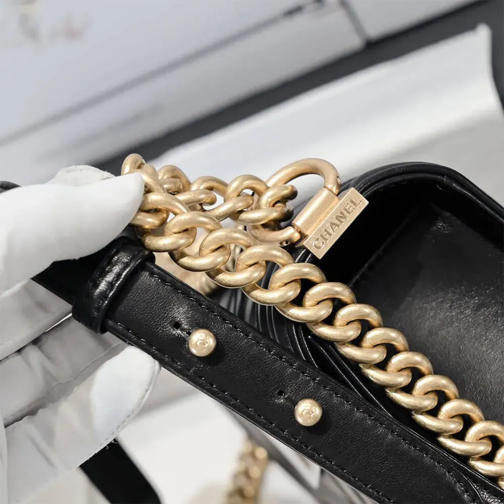 CHEVRON BOY CC HANDBAG