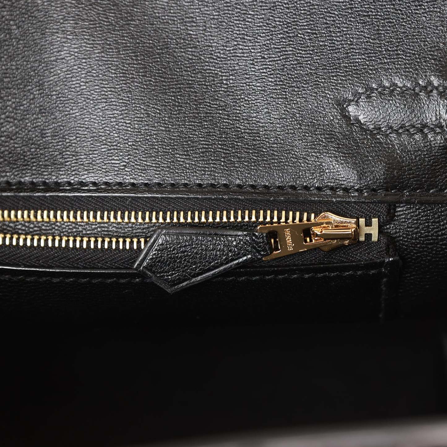 H Birkin 25 Black Shiny Niloticus Crocodile Gold Hardware