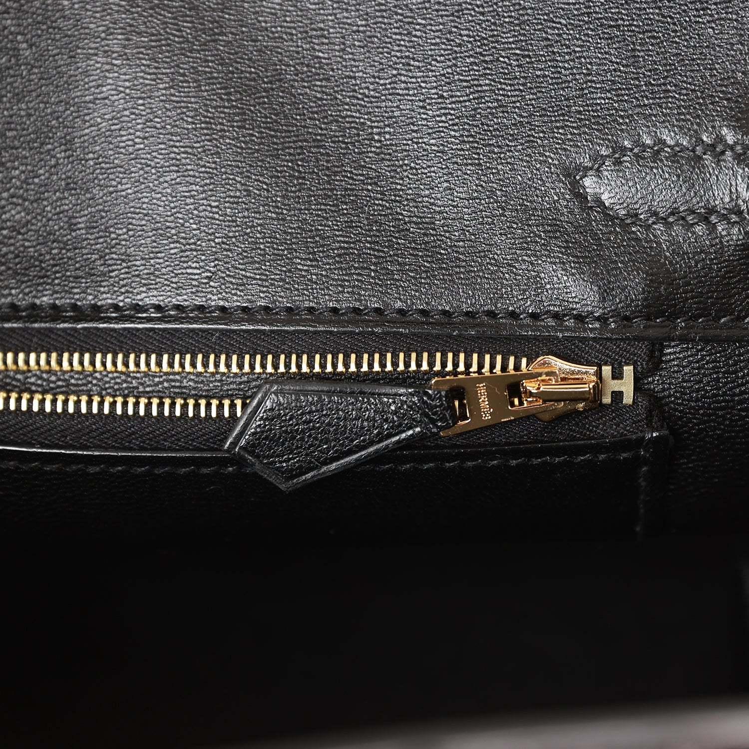 H Birkin 25 Black Shiny Niloticus Crocodile Gold Hardware