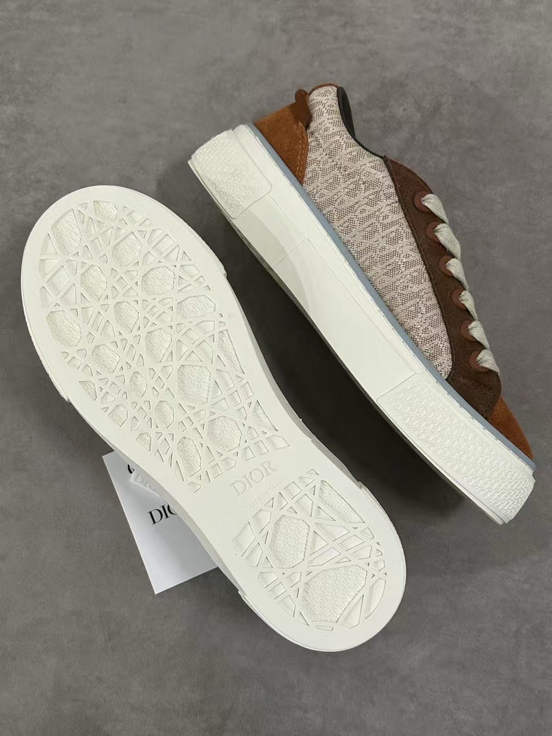 dior-b33-sneaker-dior1327-450