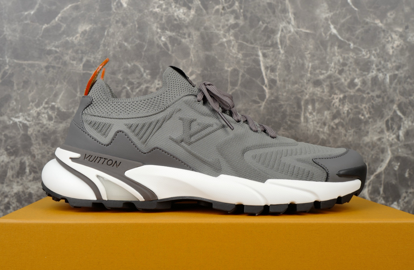 louis-vuitton-sneaker-lsvt1514-7841