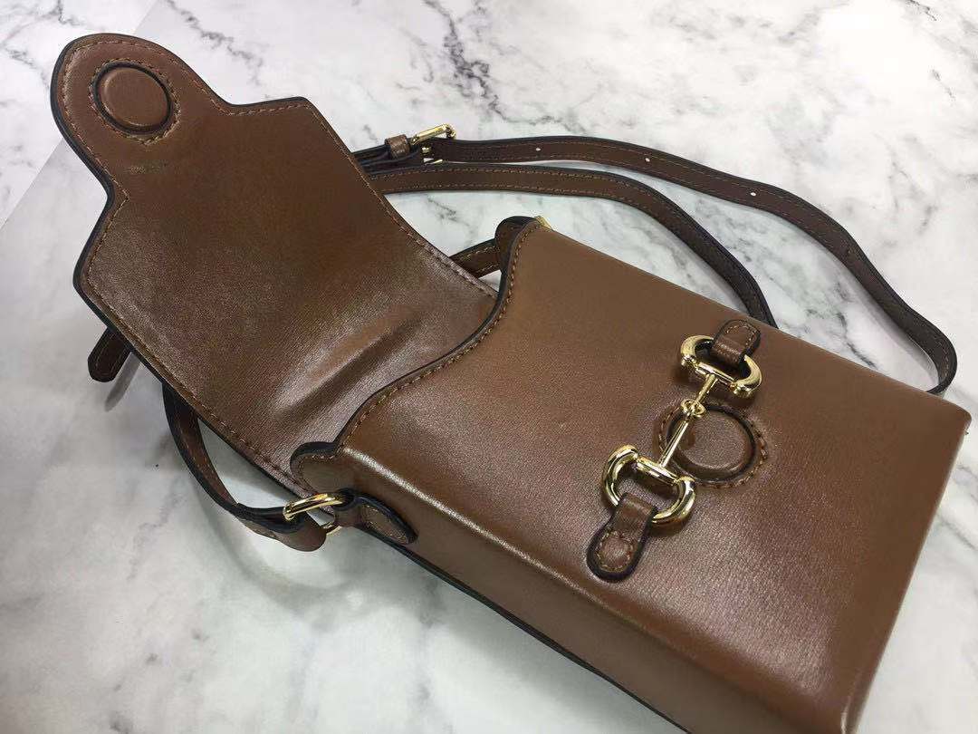 GC259   4.5x6.7x1.6inch